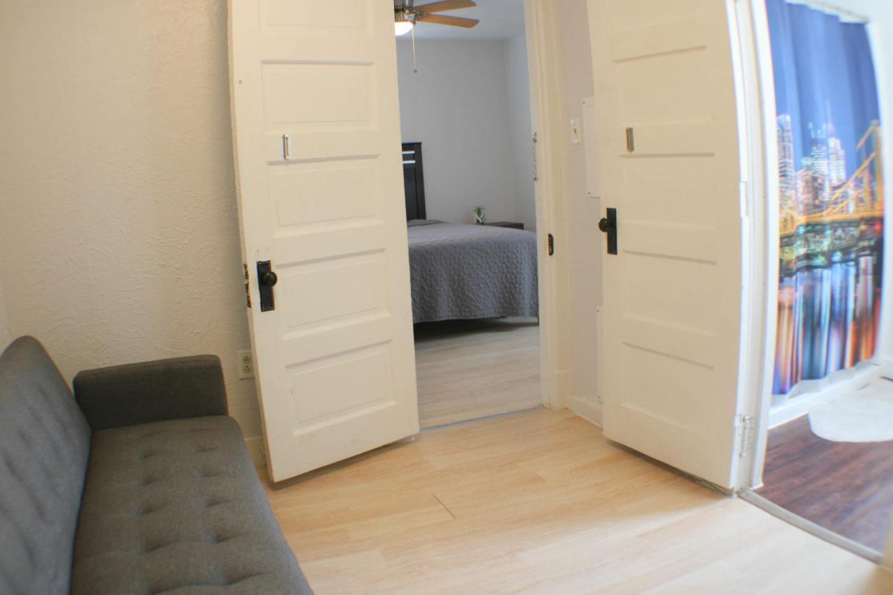 3 Bedroom Southside Pad - Sleeps 8 - Amazing Location Pittsburgh Luaran gambar